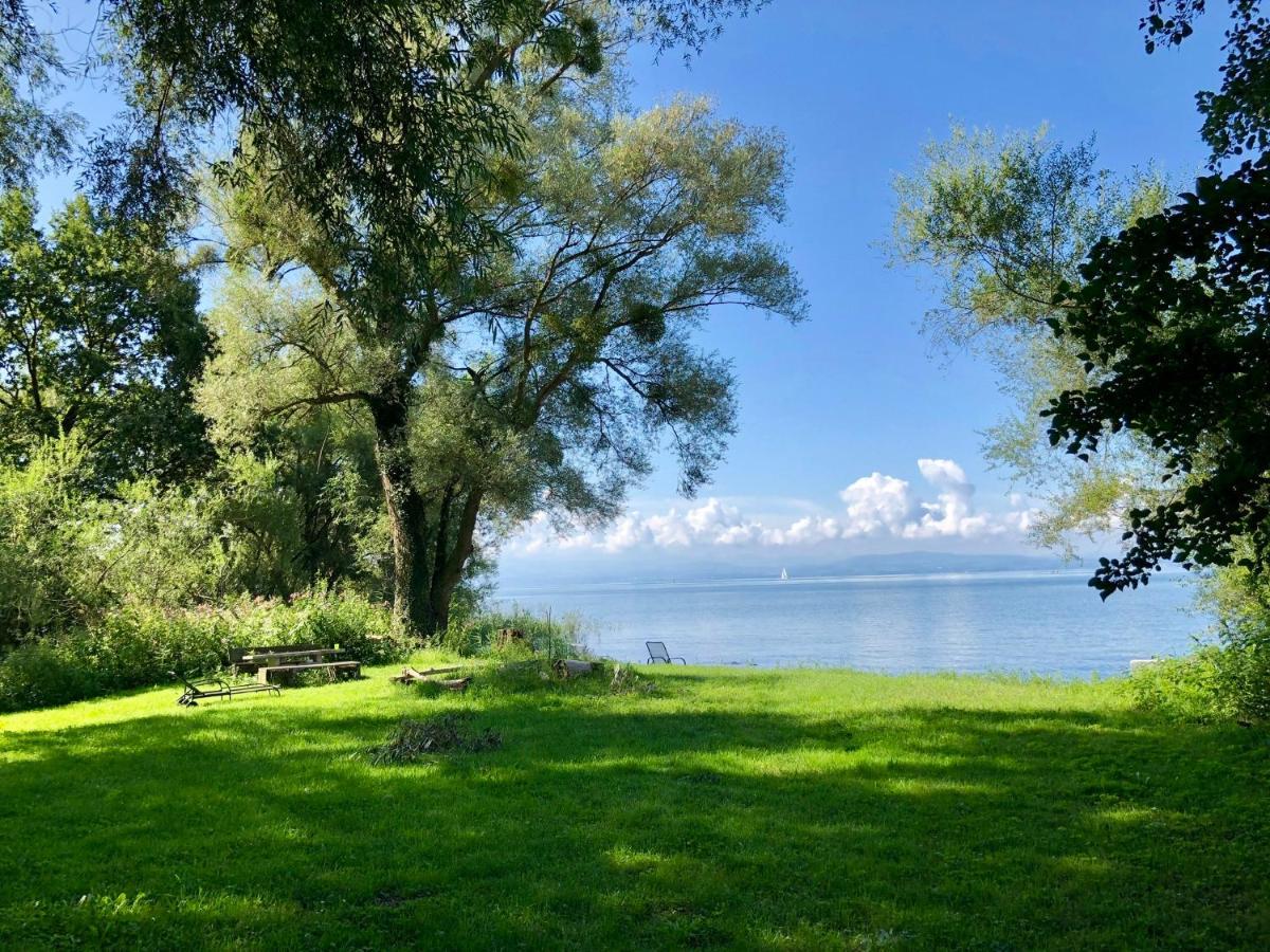 Ferien-Apartment Silberweide Mit Privatstrand Friedrichshafen Ngoại thất bức ảnh